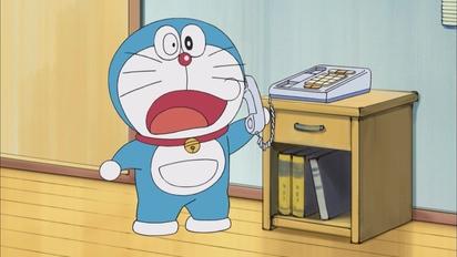 自信安全帽/學校假面到底是誰